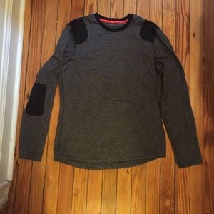 Lululemon Men's Long Sleeve Shirt with elbow pads