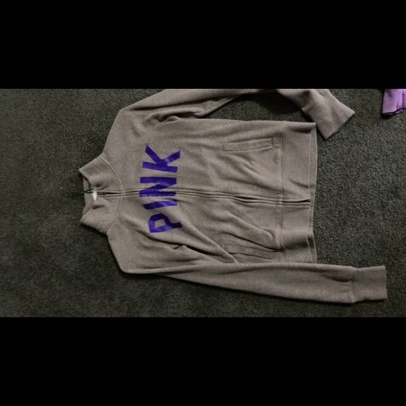 VS sweatshirt