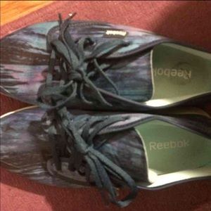 🚫 sold..Reebok size 8