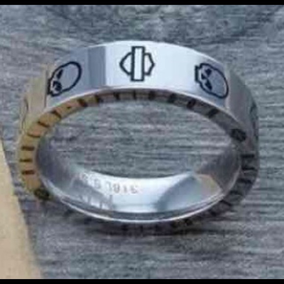 GENUINE HARLEY DAVIDSON WOMENS RING 6