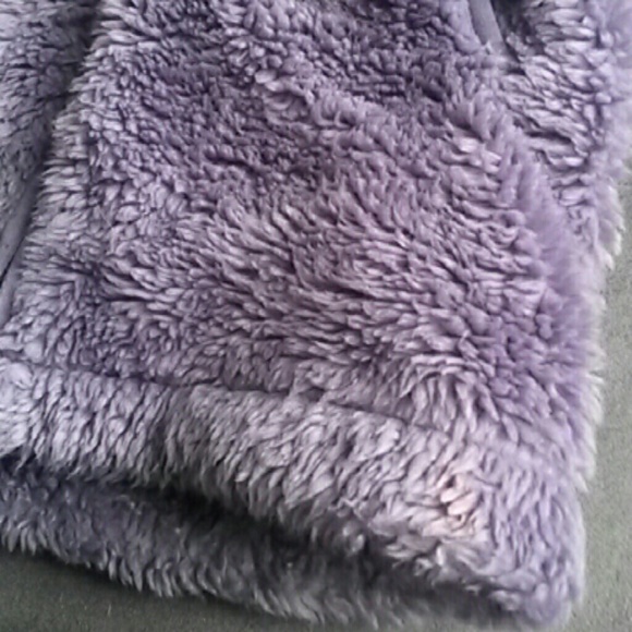 HellyHansen purple plush winter jacket - Picture 3 of 3