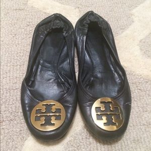 💯% Authentic Black Tory Burch Revas