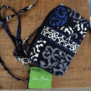 Vera Bradley wristlet! Brand New with Tags!!