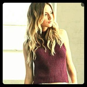 Kendall & Kylie Cranberry Knit Top!!