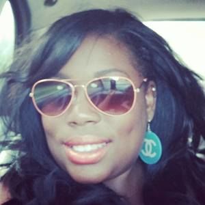 Meet your Posher, Nicole