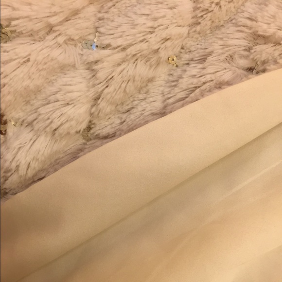 Forever 21 vest! - Picture 4 of 4