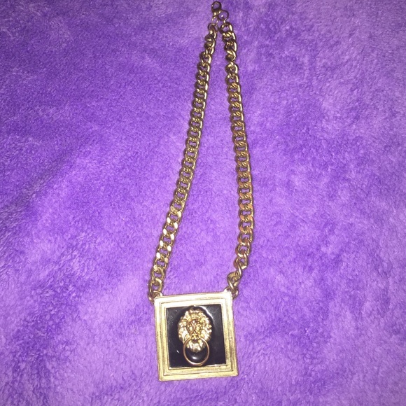 Black and Gold Lion Nicki Minaj neckless