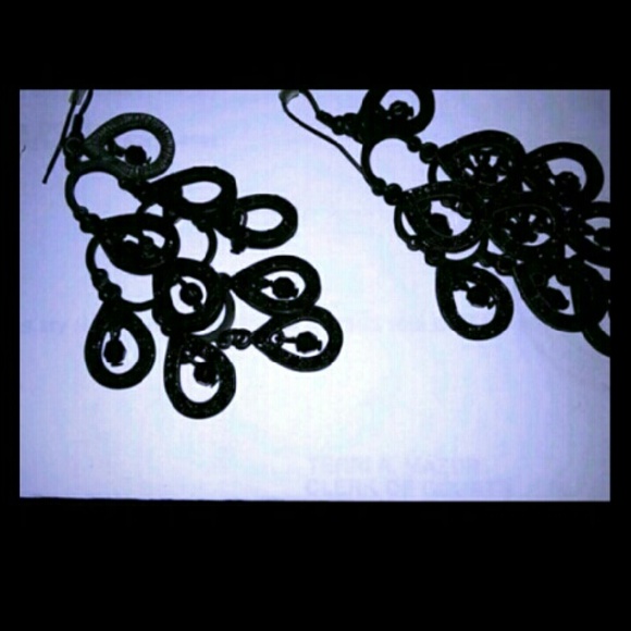 New without tags earrings!