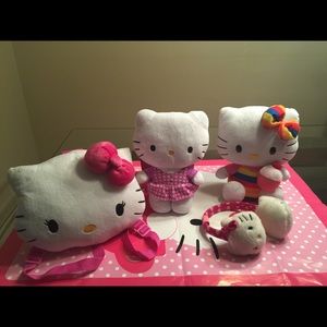 ✋🏻NOT FOR SALE✋🏻4 Hello Kitty