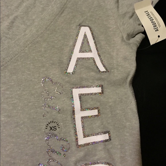 Tee❤️❤️❤️ - Picture 2 of 2