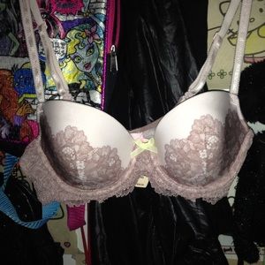 NWT Victoria's Secret Bra
