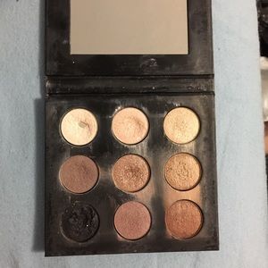 Makeup Forever 9 Artist Palette Nudes