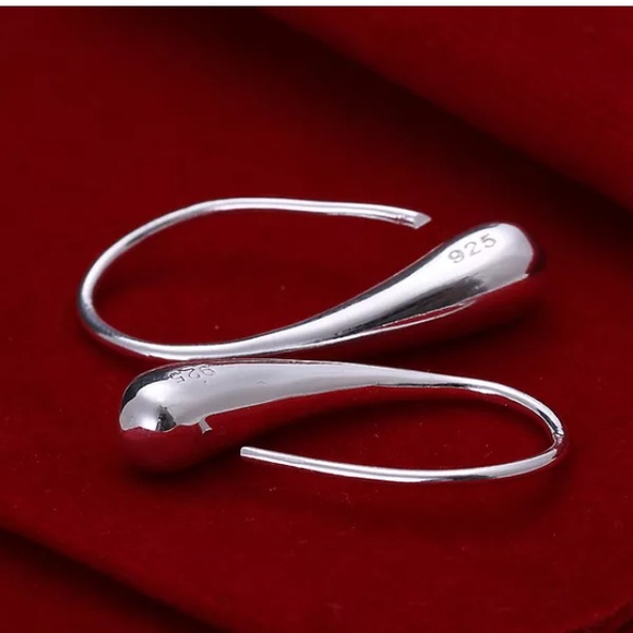 New Sterling Silver Earrings 925