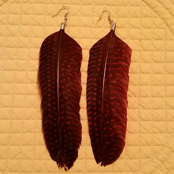 FEATHER-LOOK EARRINGS