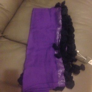 Eileen Fisher scarf.Amazing deal!!! Brand new!!!