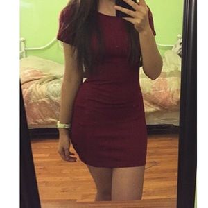 Forever21 Short Sleeve Bodycon Dress in Wine