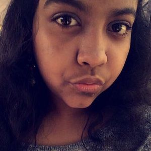 Meet your Posher, Aditi