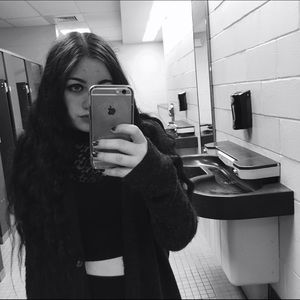 Meet your Posher, Ilana