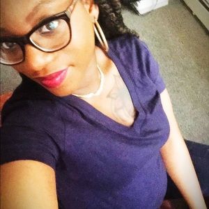 Meet your Posher, Niyha