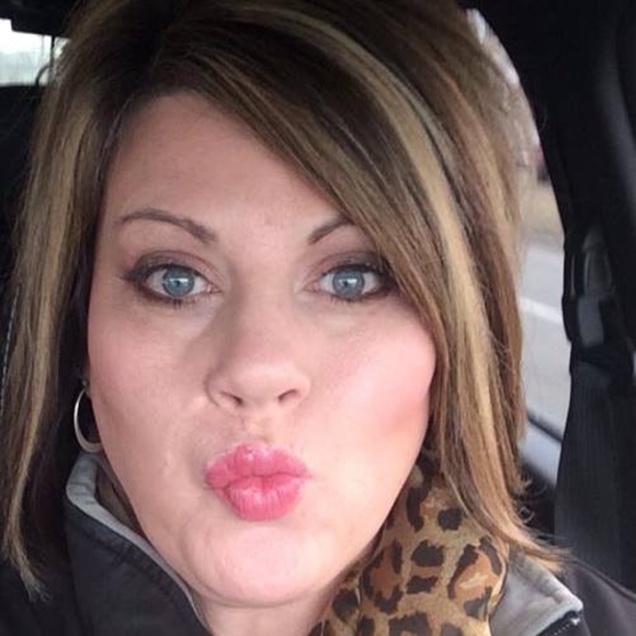 Meet your Posher, Tonya