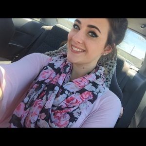 Meet your Posher, Brianna