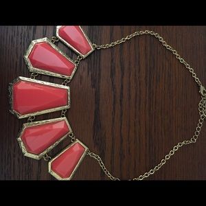 Statement necklace