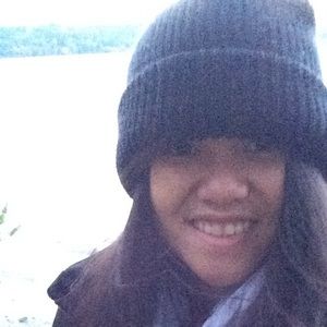 Meet your Posher, Leah mae