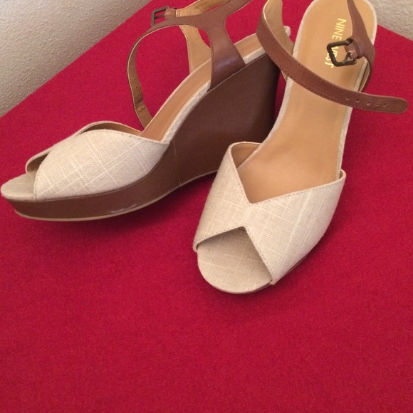 Tan espadrilles