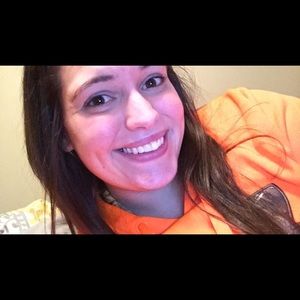 Meet your Posher, Kaitlin