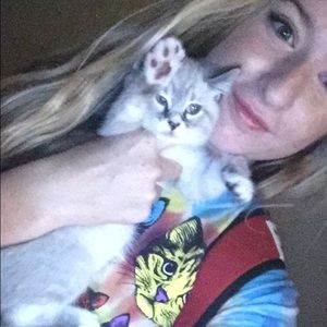 Meet your Posher, Ashley