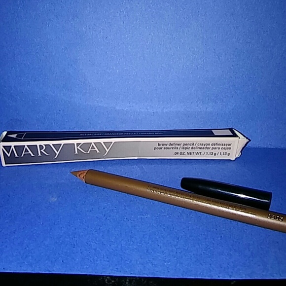 Brow defining pencil