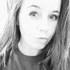 Meet your Posher, Anya