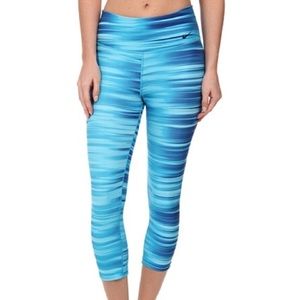 Nike Legend 2.0 Swift Tight Capri