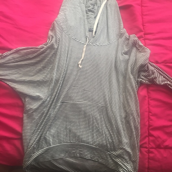 Brandy Melville Layla hoodie