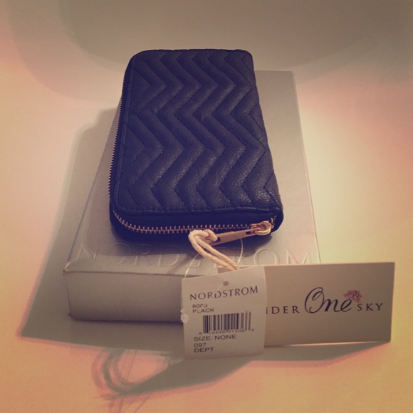 NWT Nordstrom black wallet