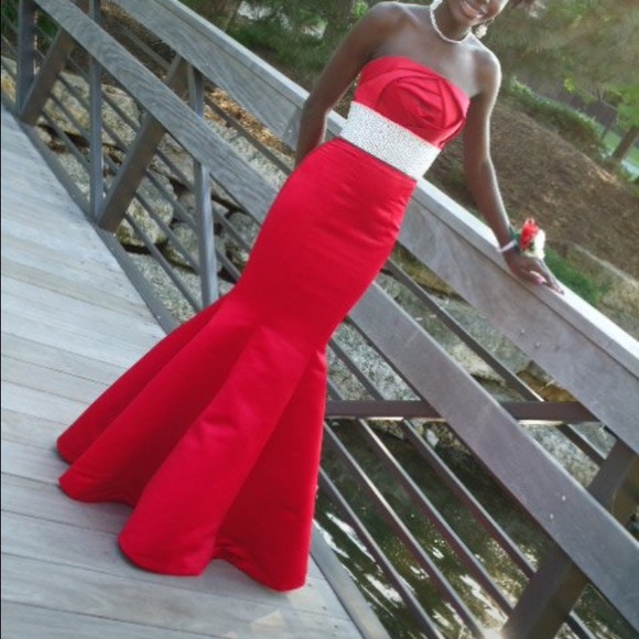 Jovani rose origami detail & beaded mermaid dress!