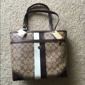 100% authentic Coach tote