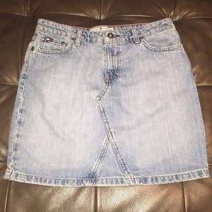 Tommy Hilfiger skirt
