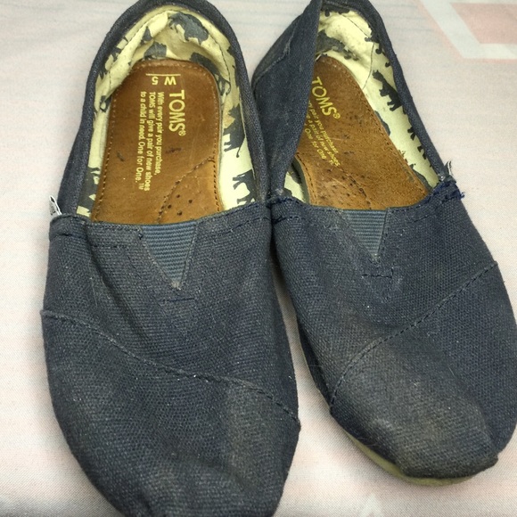 TOMS Shoes - Tom's shoes light blue size 5
