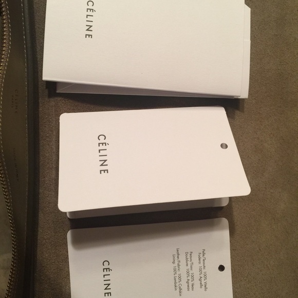 CELINE Medium Trapeze Bag - Picture 4 of 4