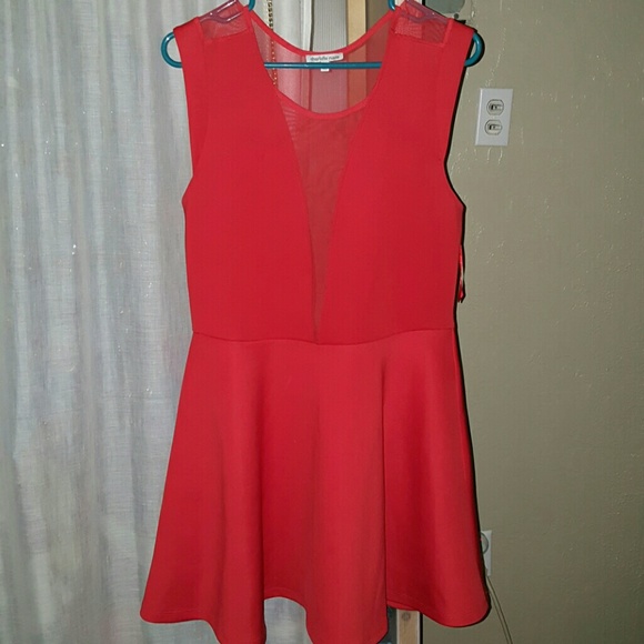 Red net sleeveless dress