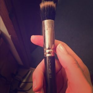 130 MAC Makeup brush