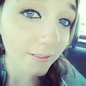 Meet your Posher, Dora