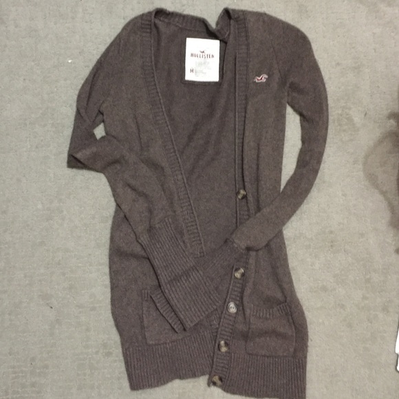 Hollister sweater