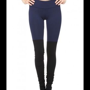 Alo Yoga Goddess legging
