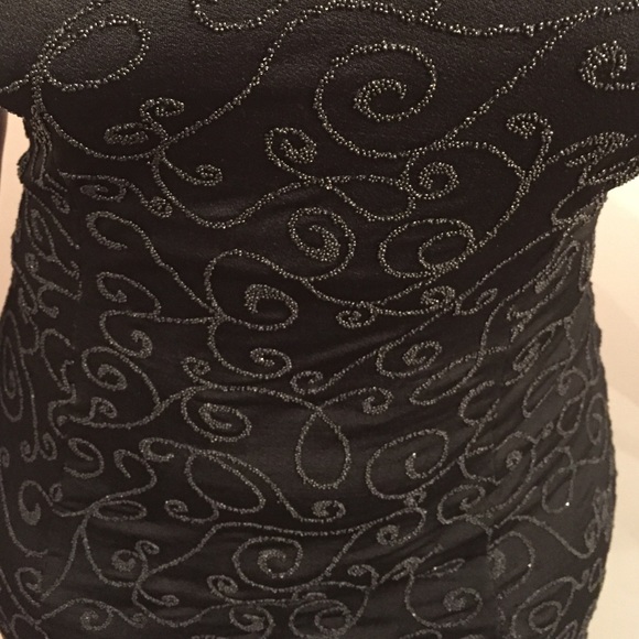 Spaghetti Strap Evening Gown 🔷FINAL PRICE🔷 - Picture 3 of 4