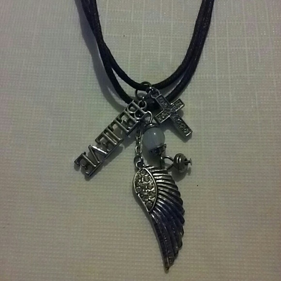 Believe necklace