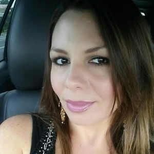 Meet your Posher, Estrella