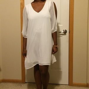 White long sleeve dress
