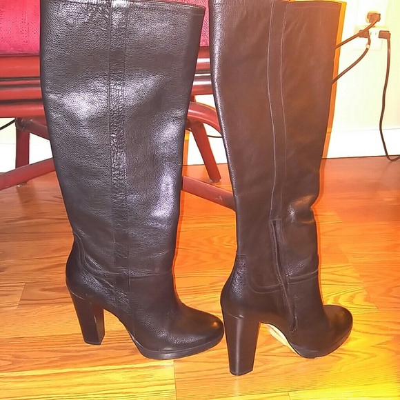 INC high boots